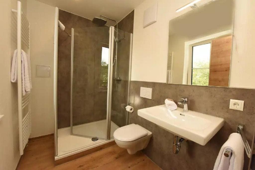 Hotel Am Gleis 1 - View 3