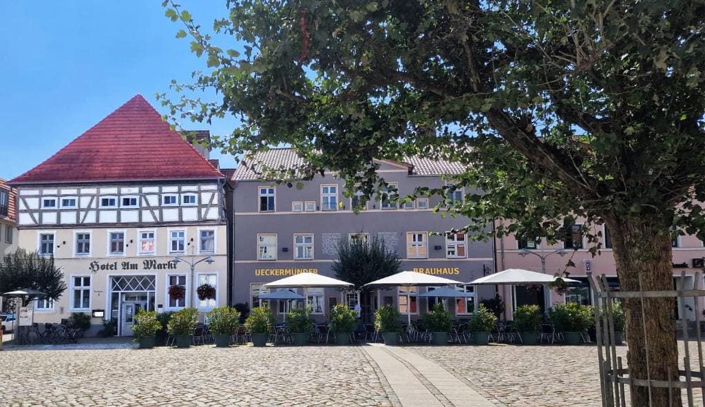 Hotel Am Markt & Brauhaus Stadtkrug - Main view