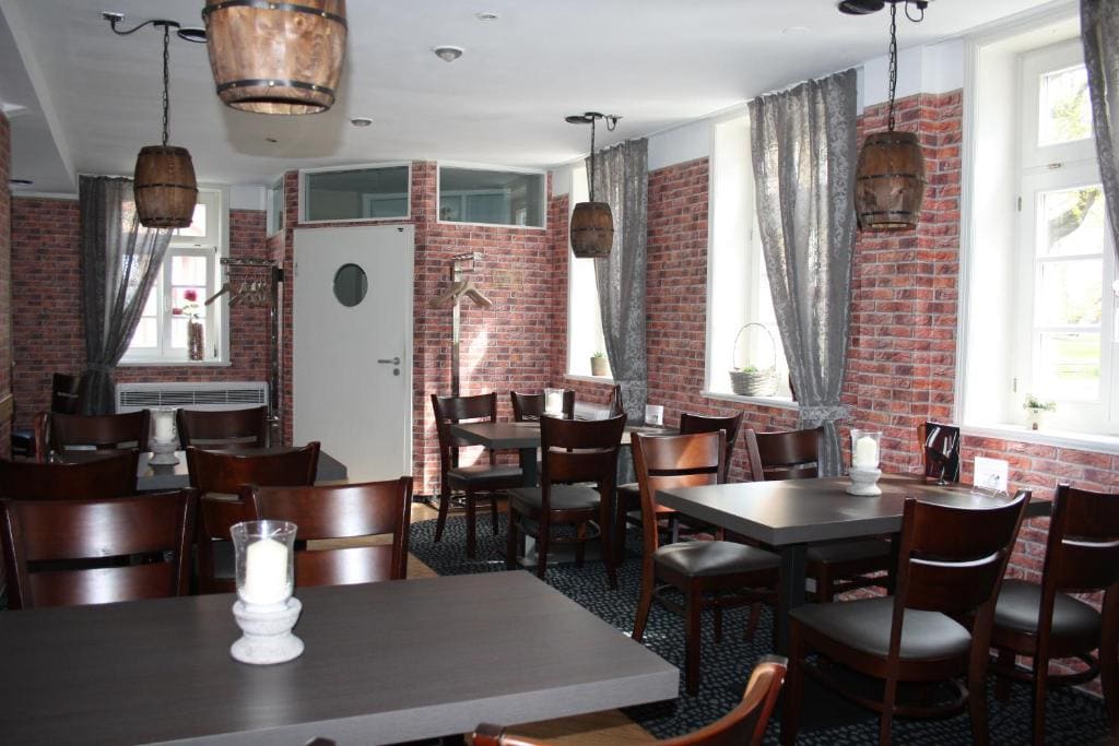 Hotel & Restaurant Aragwi - View 3