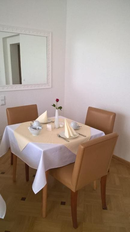 Augustenhof - View 4