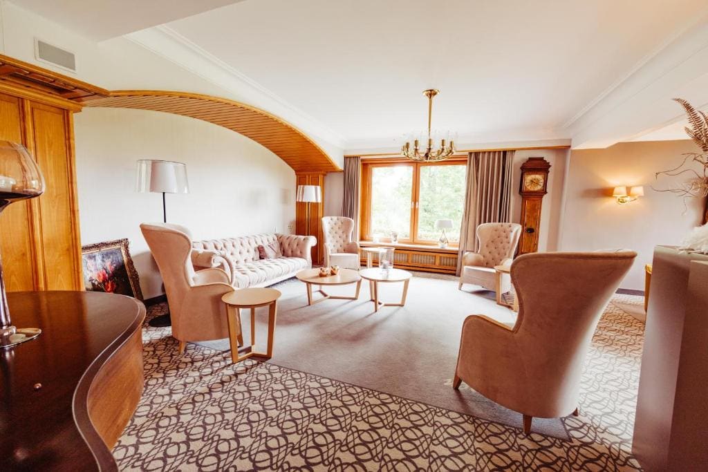 Berghotel Hoher Knochen - Ruhe & Natur - View 5