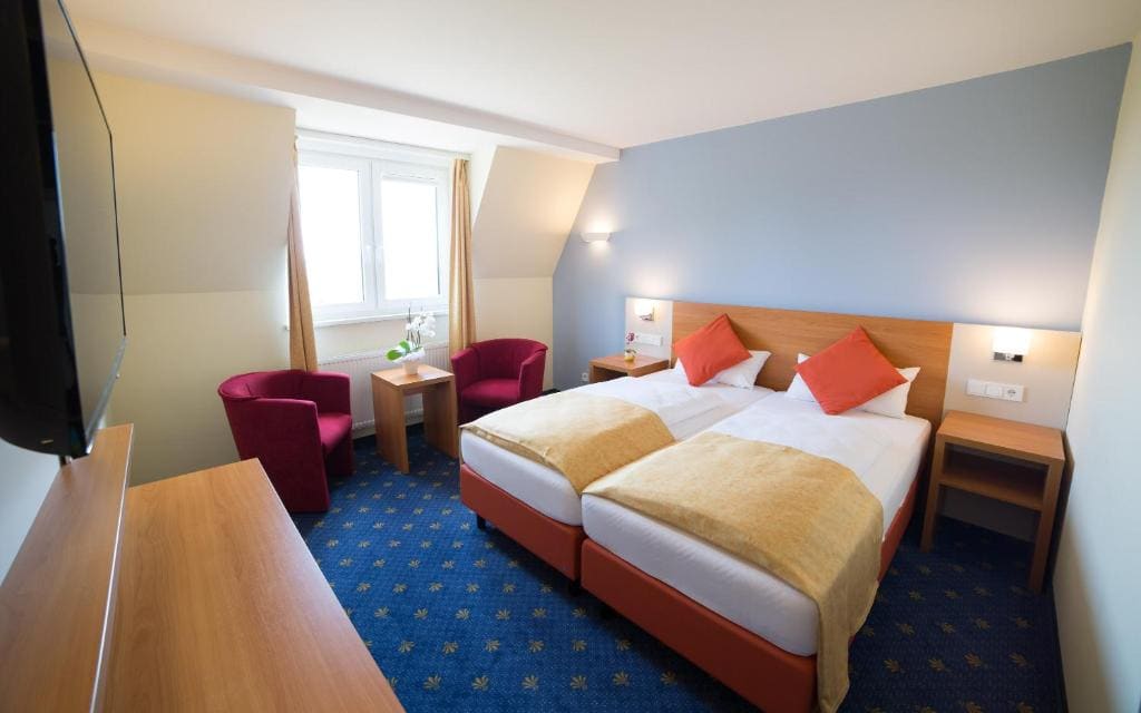 Berghotel Tambach - View 2