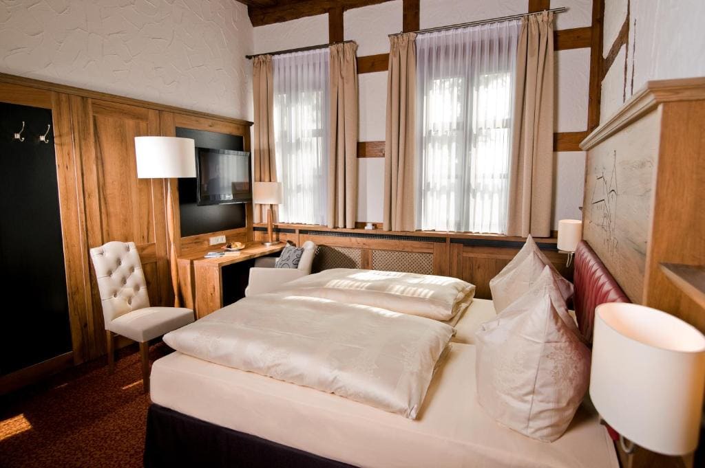 Burg Colmberg Hotel - View 2