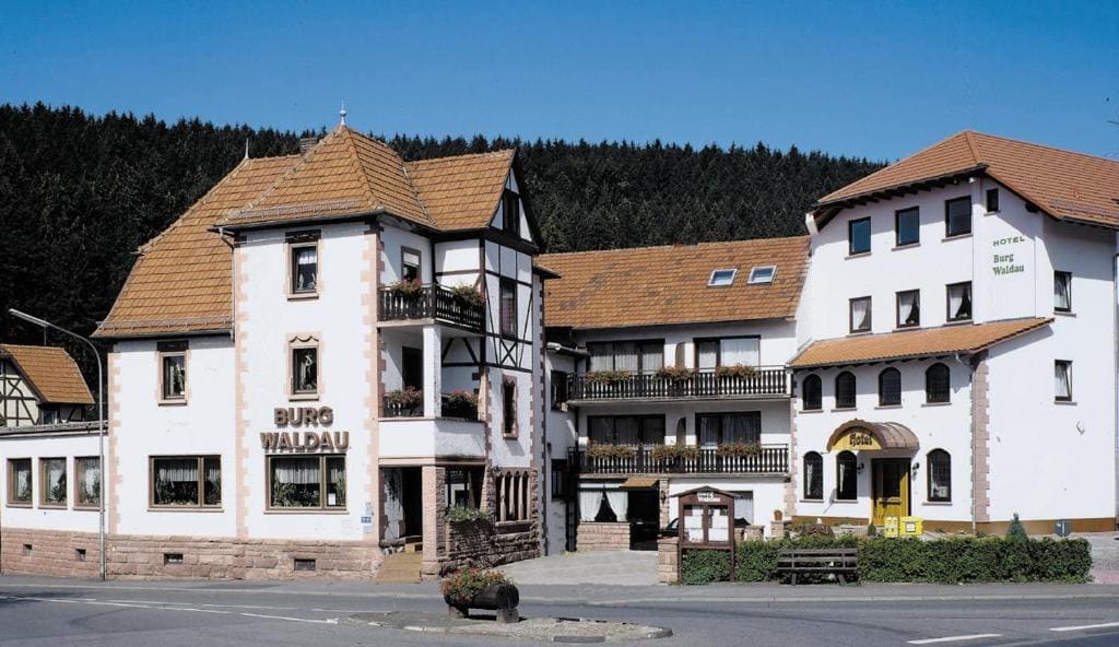 Hotel Burg Waldau - Main view