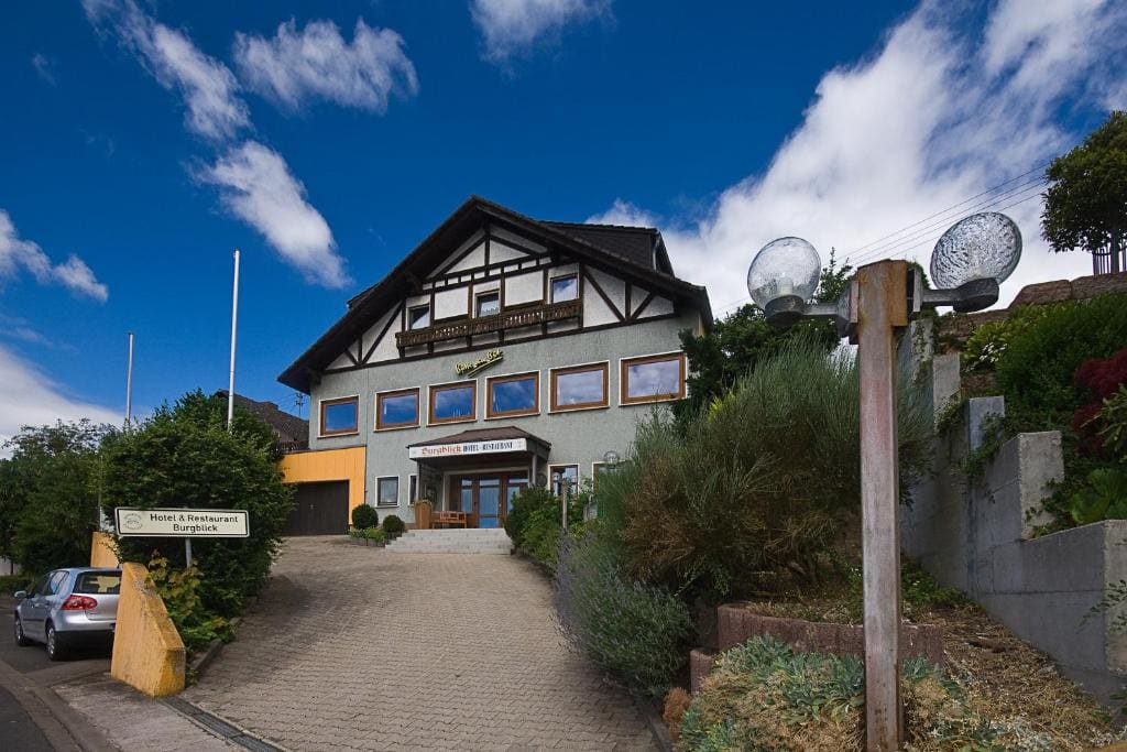 Hotel Burgblick - Main view