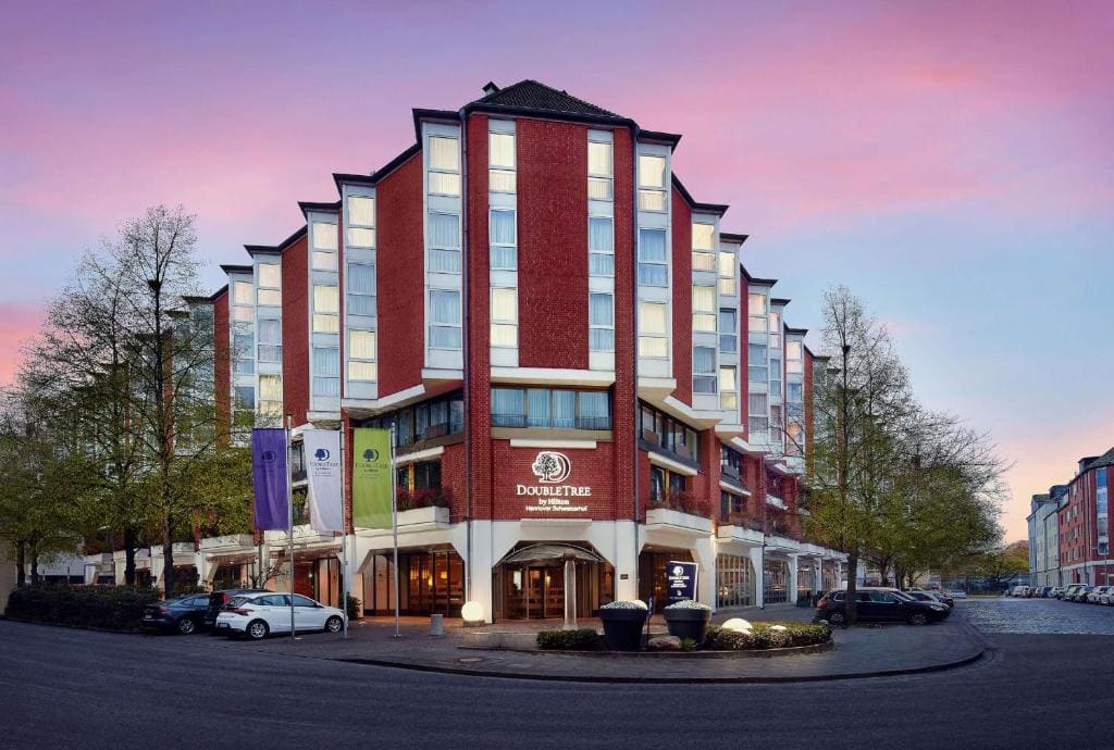DoubleTree by Hilton Hannover Schweizerhof - Main view