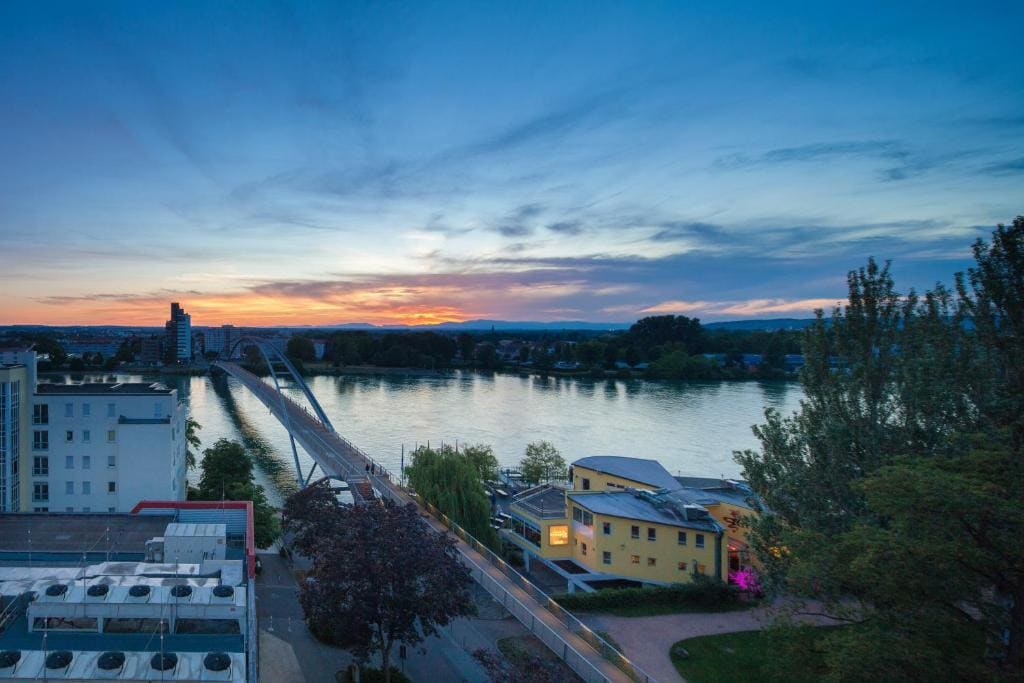 Best Western Hotel Dreiländerbrücke Weil am Rhein / Basel - Main view