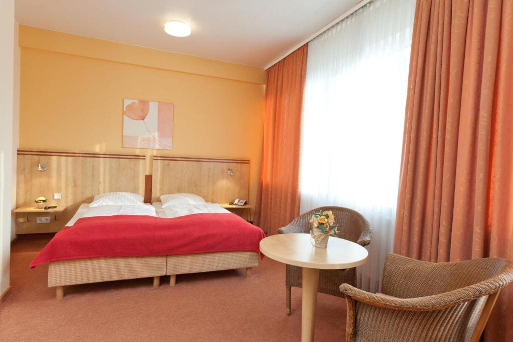Hotel Imperial - View 2