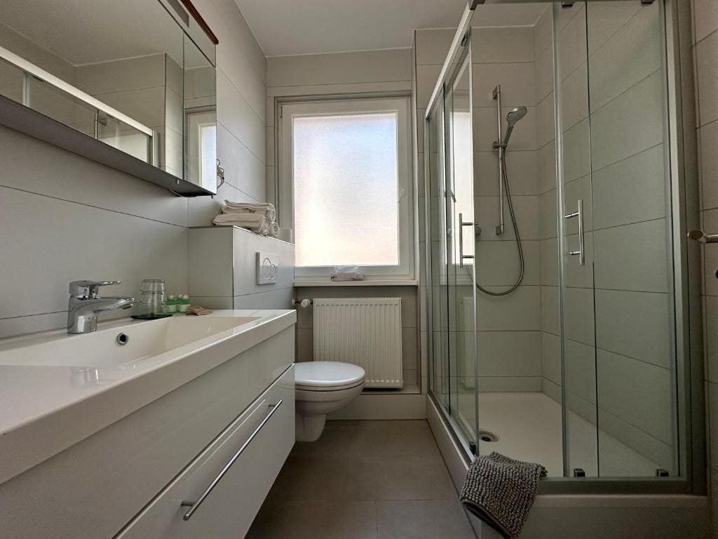 Hotel Emilia - View 3