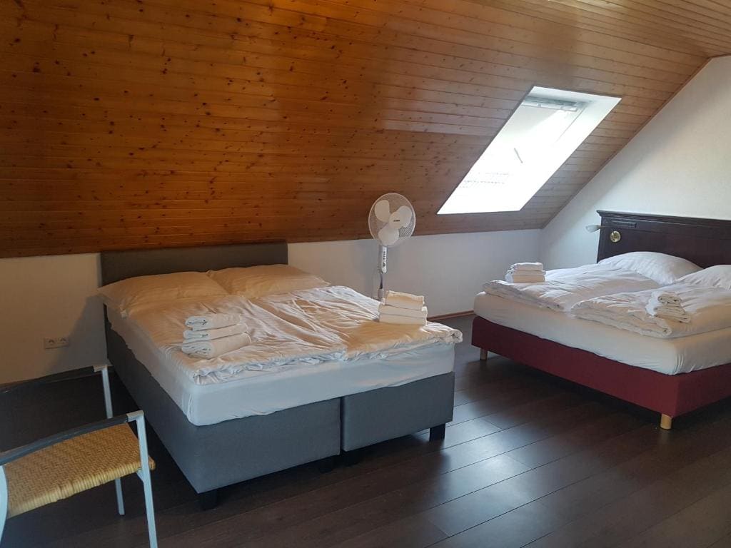 Eisberg Gästehaus & De Luxe Appartements - Προβολή 7