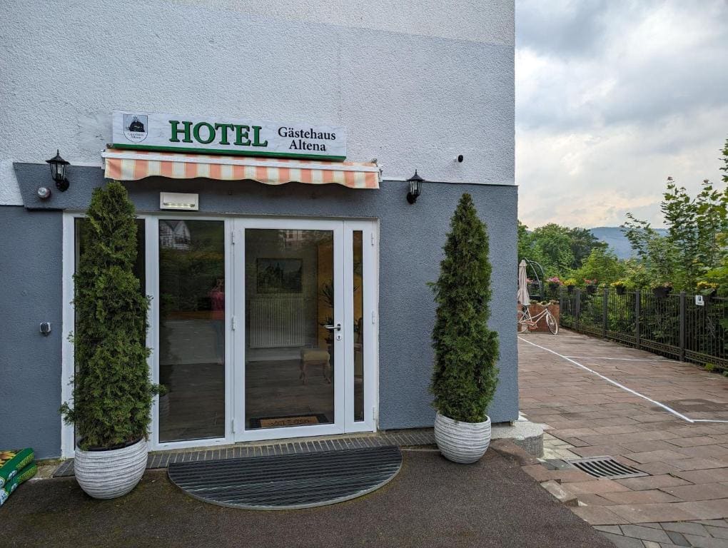 Hotel Gästehaus Altena - Main view