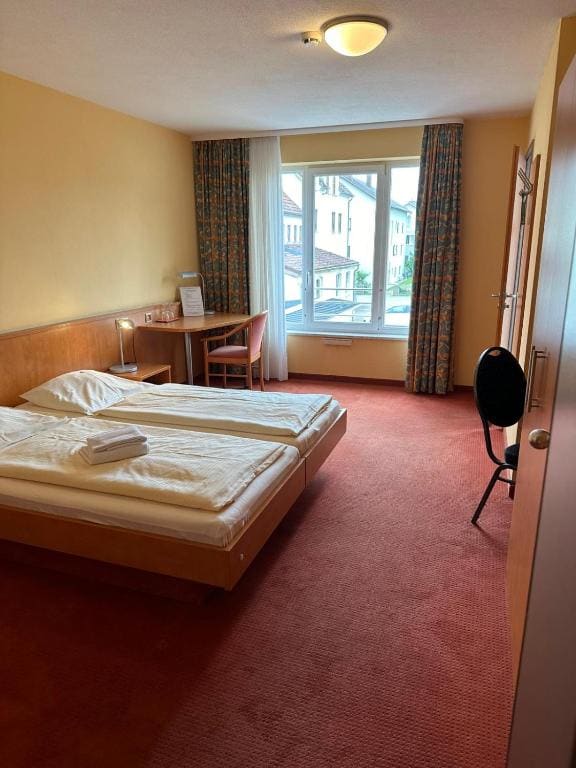 Gasthaus - Hotel Neue Post - View 2
