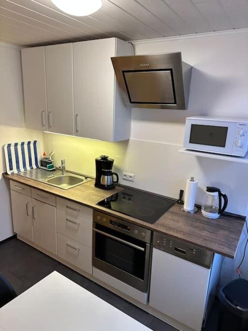 Gemütliche Wohnung nähe Alsfeld - Parkplatz - 图片 5