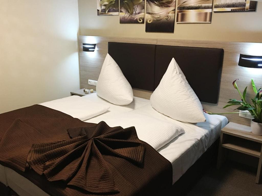 Hotel Glinde - View 2