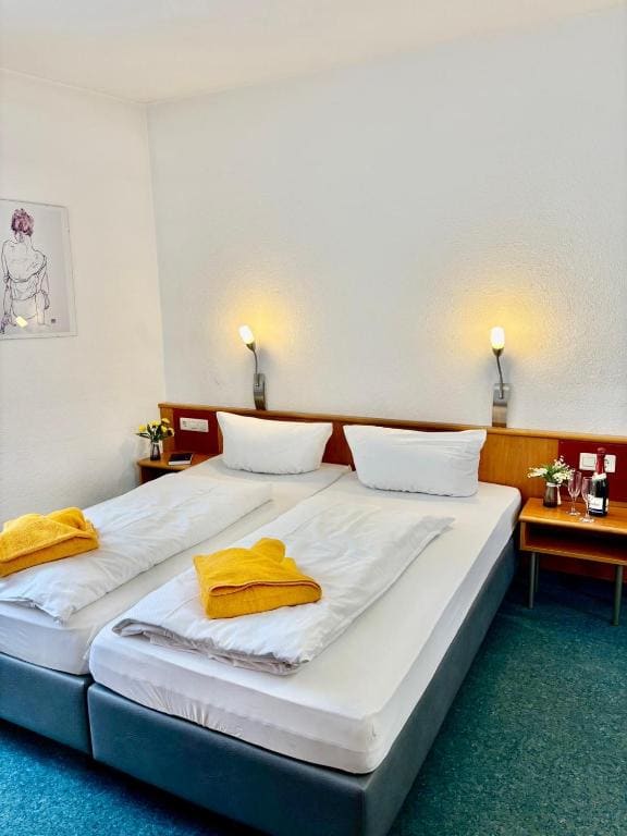 Hotel Goldener Adler - View 2