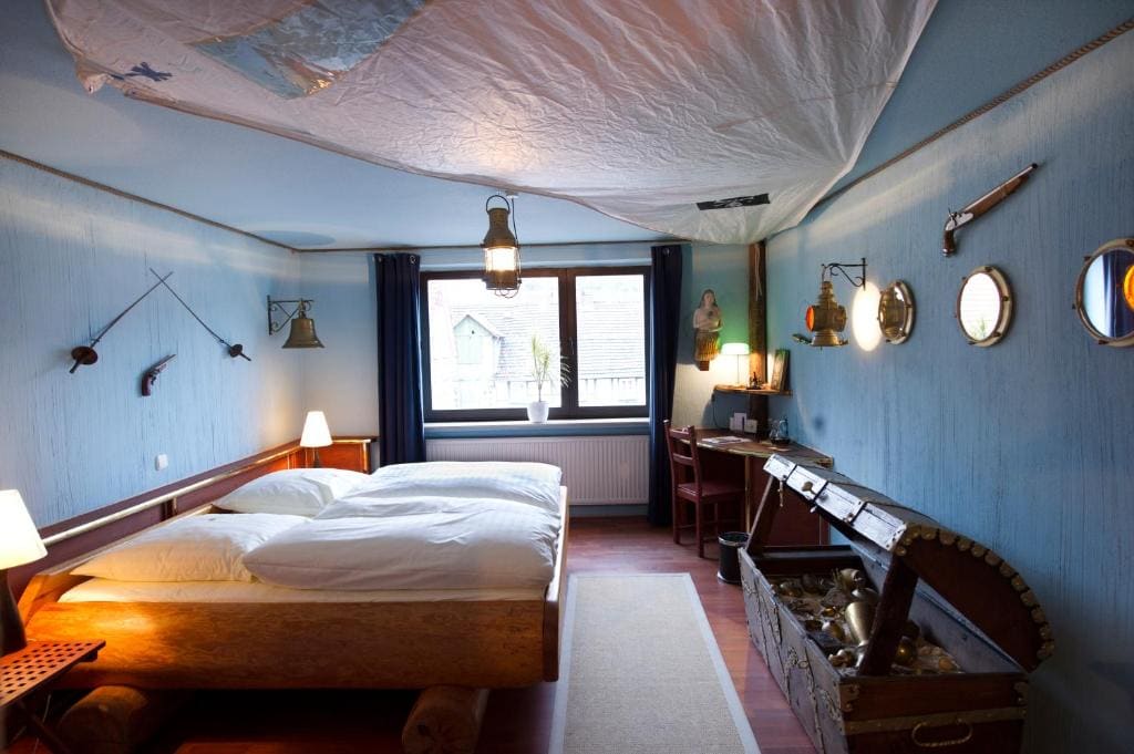 Hotel Goldflair am Rathaus - View 7