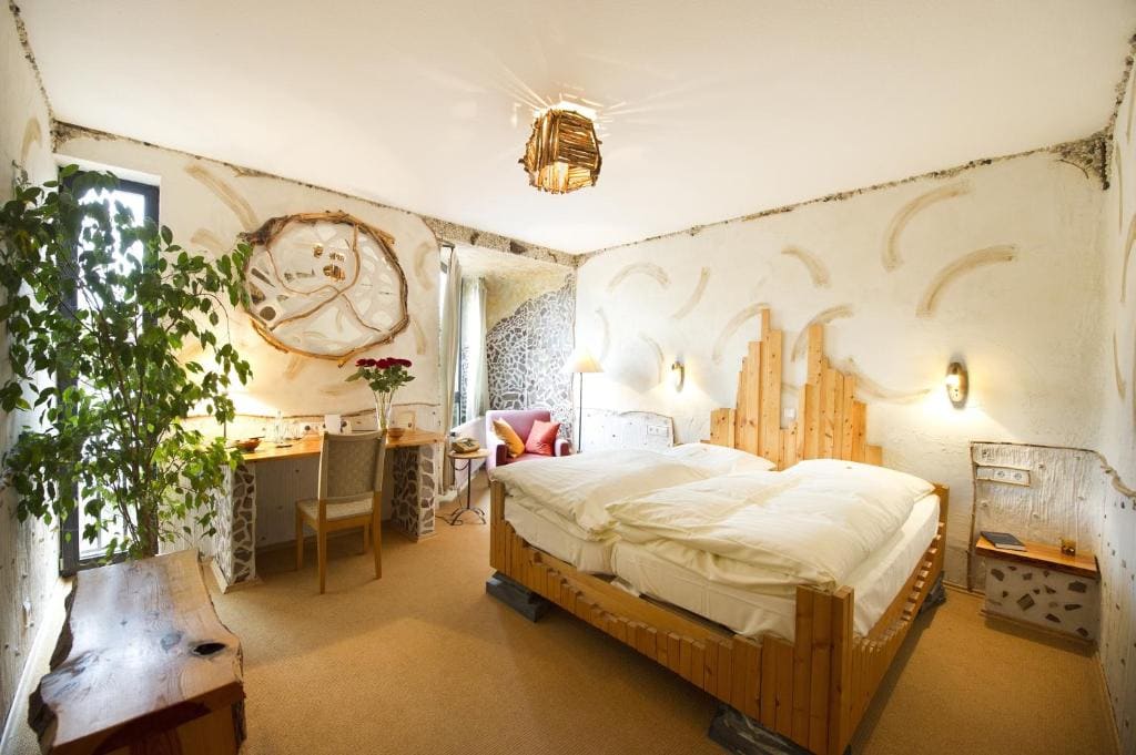 Hotel Goldflair am Rathaus - View 2