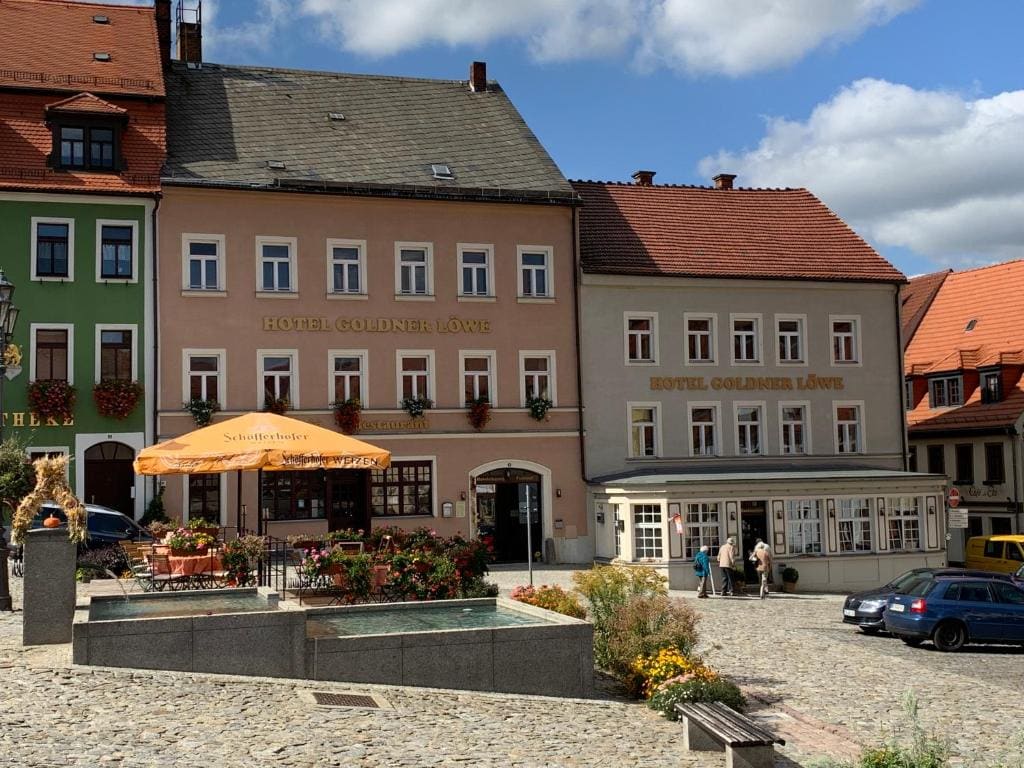Hotel Goldner Löwe - Main view