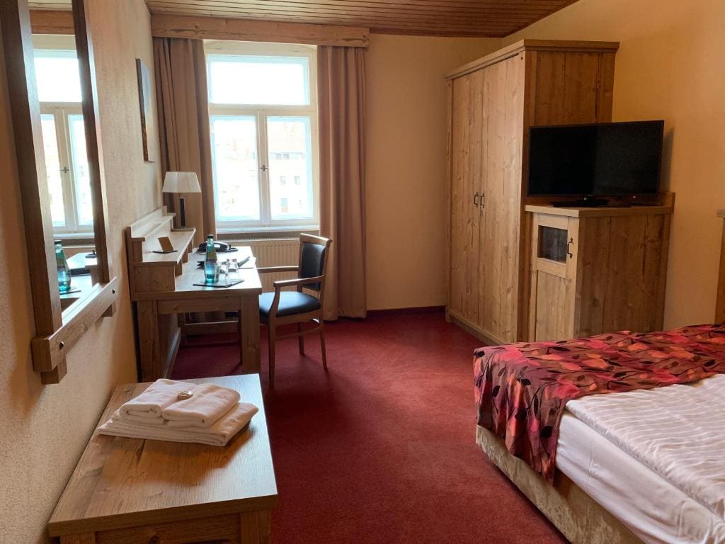 Hotel Goldner Löwe - View 6