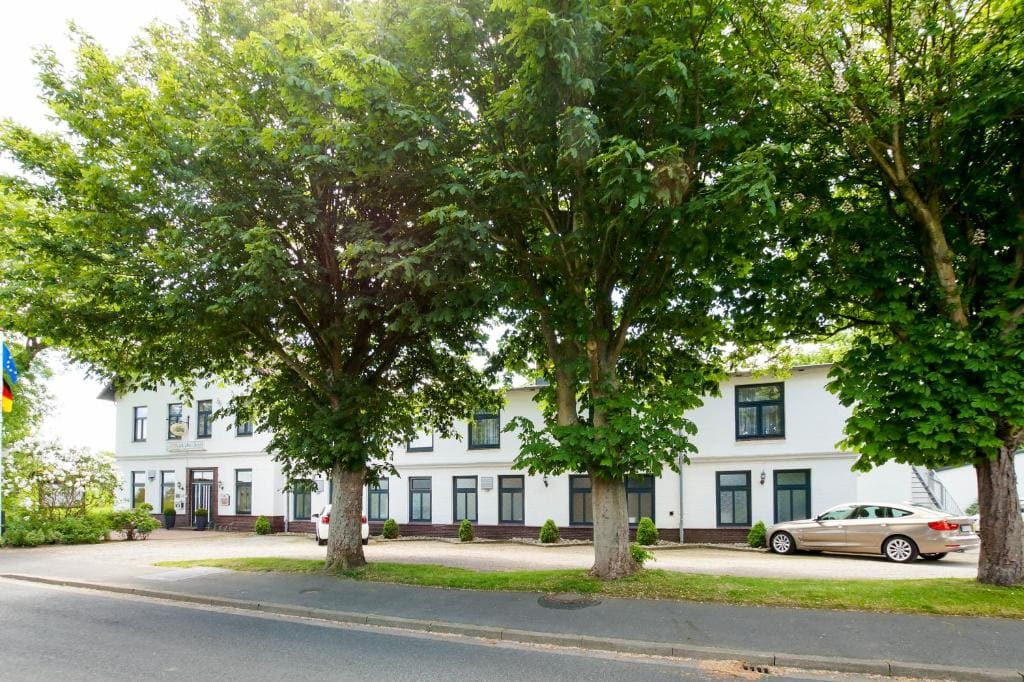 Golf- & Landhotel am alten Deich - Main view