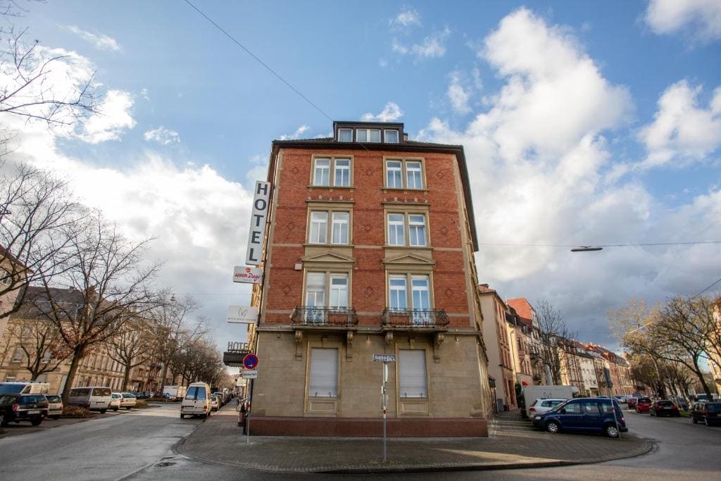 sevenDays Hotel Karlsruhe - Main view