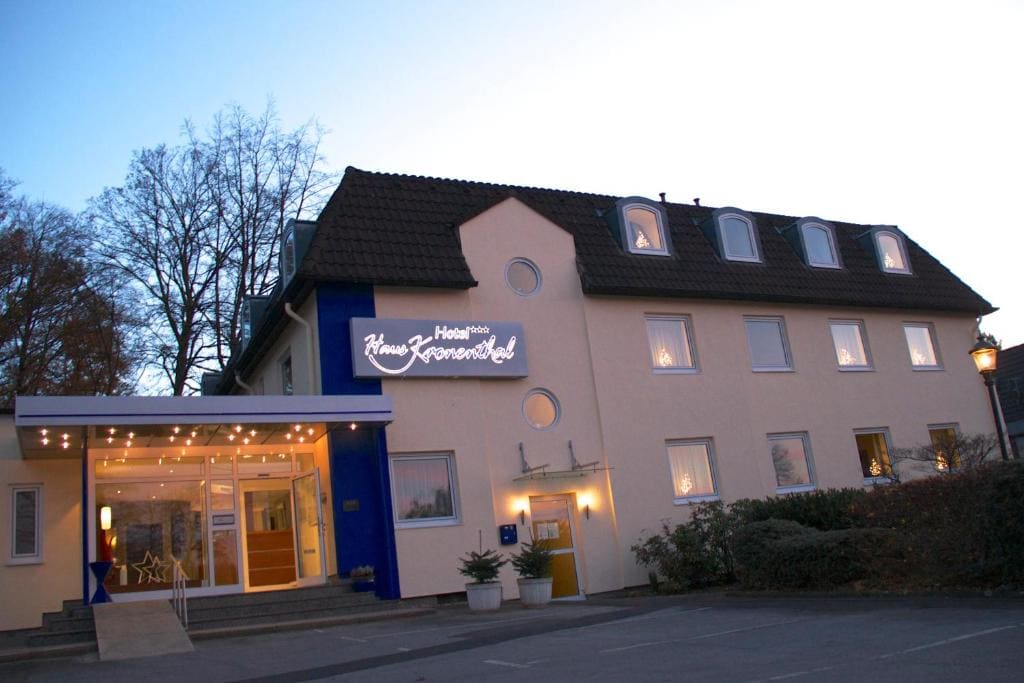 Hotel Haus Kronenthal - Main view