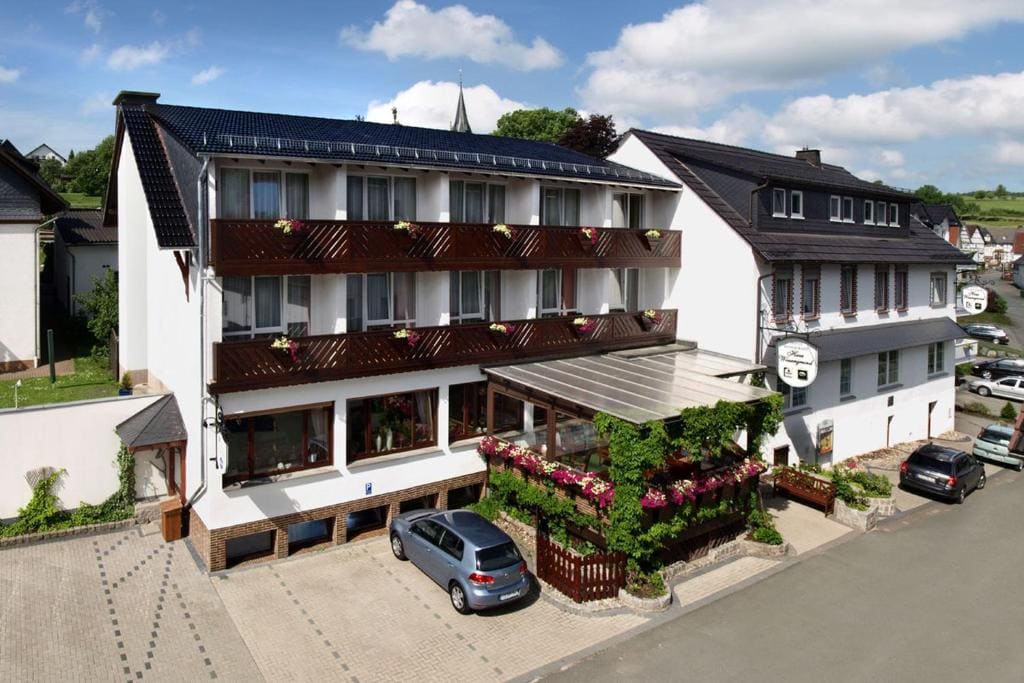 Hotel Haus Wiesengrund - Main view