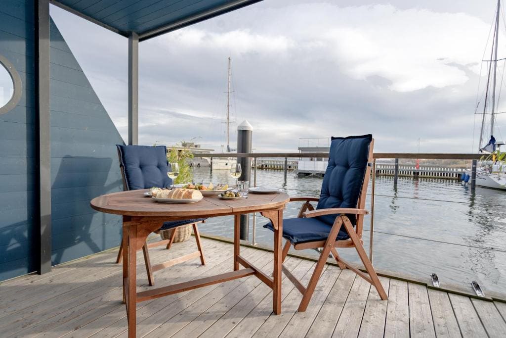 Hausboot Harmonie - View 2