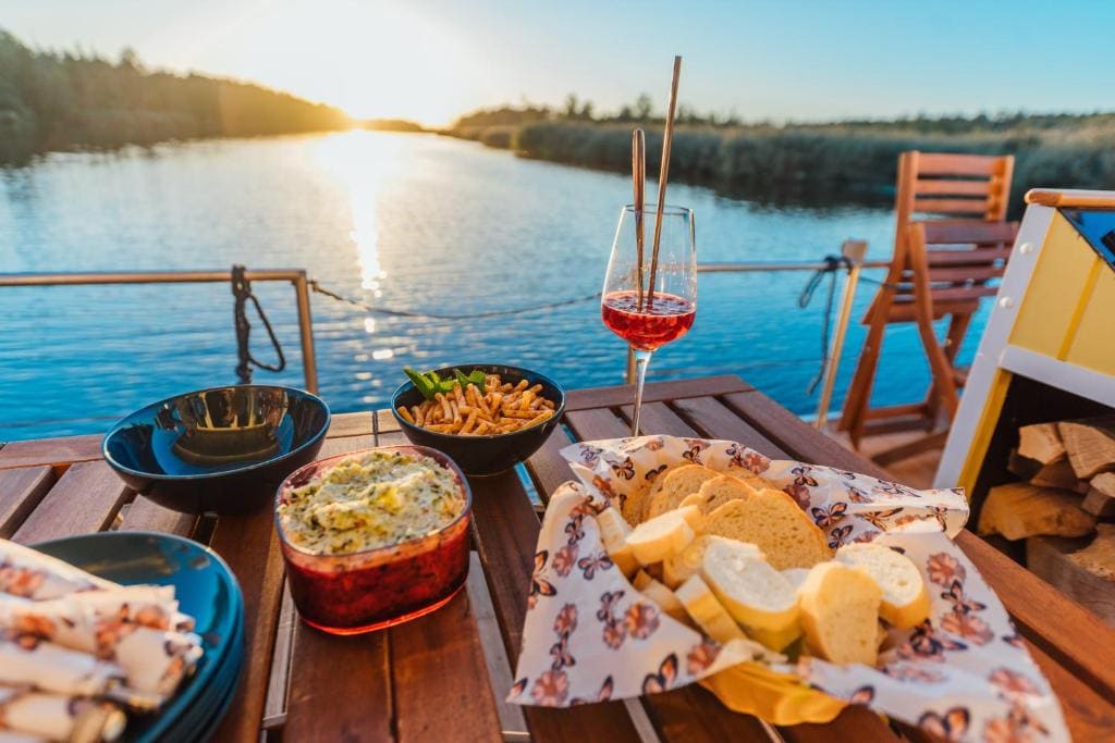 Abenteuer Flusslandschaft Hausboot MV - View 4