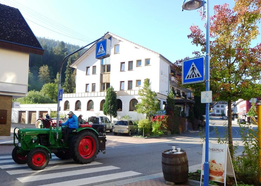 Hotel Hirsch mit Café Klösterle - Main view