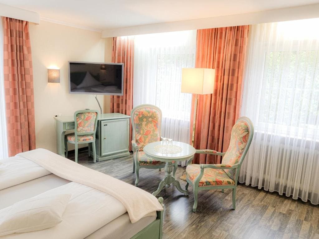 Hotel Landhaus Waldesruh - View 2