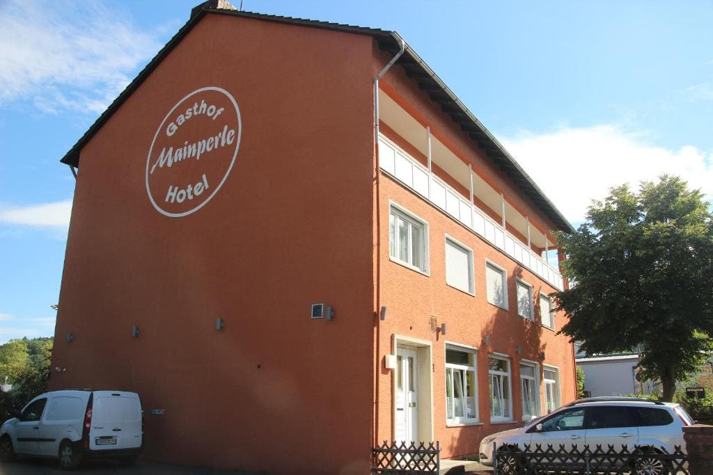 Hotel Mainperle - Main view