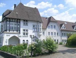 Hotel Cordial - View 4