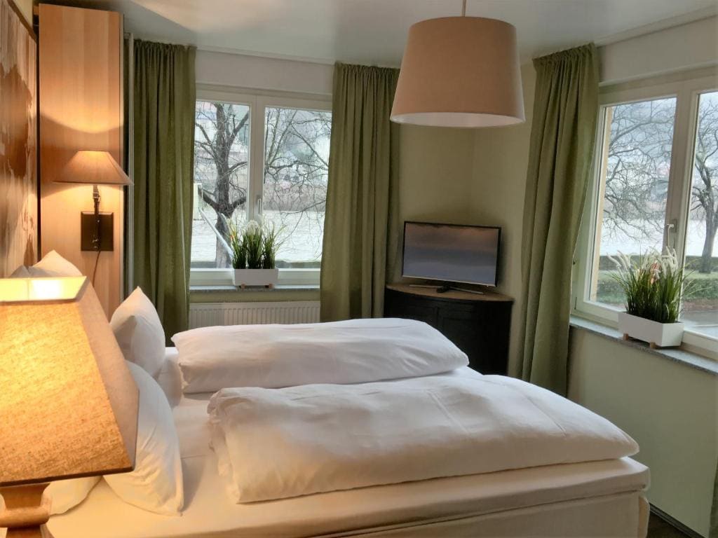 Hotel Zur Alten Brücke - View 2