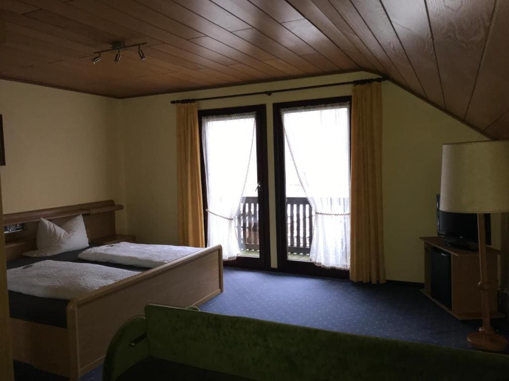 Hotel Hoxter Am Jakobsweg - View 2
