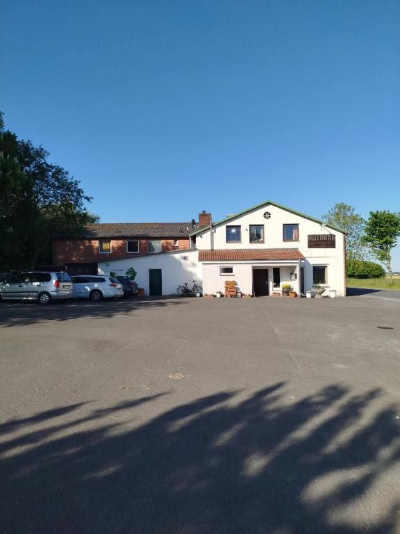 Hutorok - Main view