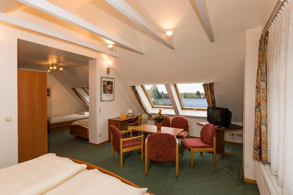 Hotel Ideal - View 7