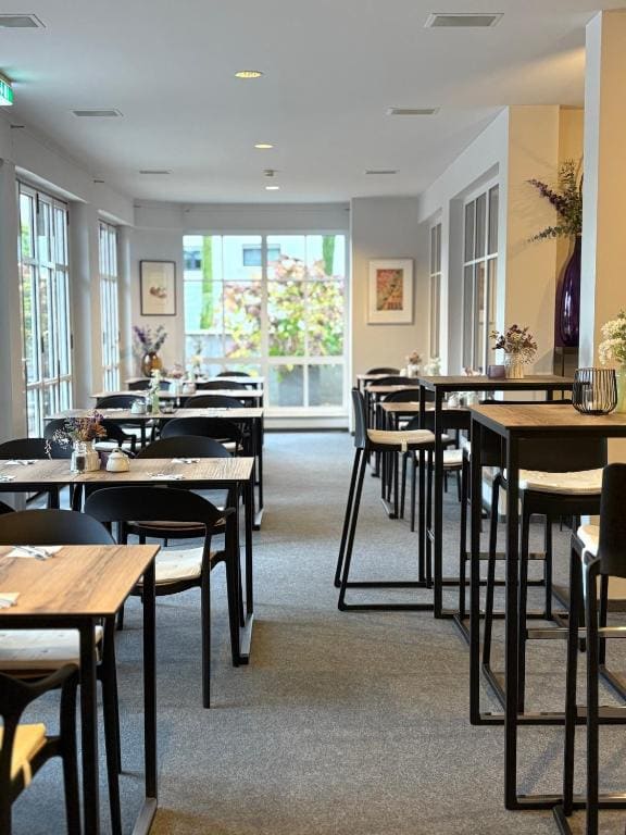 Kirchers Park & Wellnesshotel Kaiserstuhl - View 4