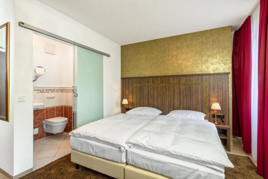 Hotel l'adresse garni - View 7
