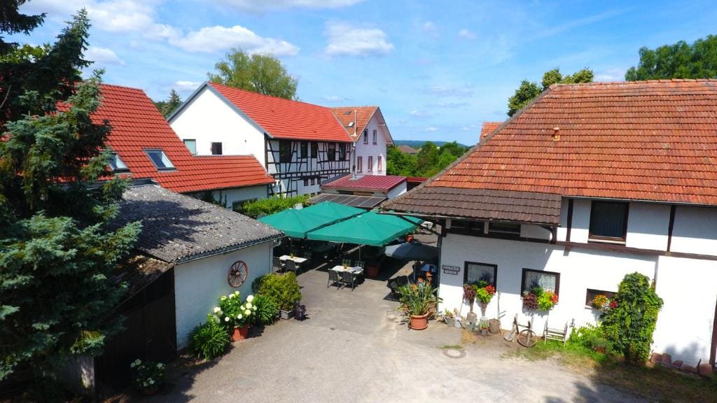 Hotel- Landgasthof Baumhof-Tenne - View 3