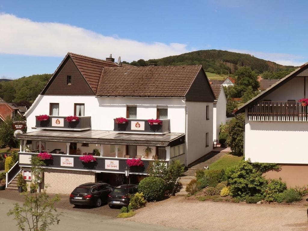 Gasthof "Zum Burghof" - Tampilan 5