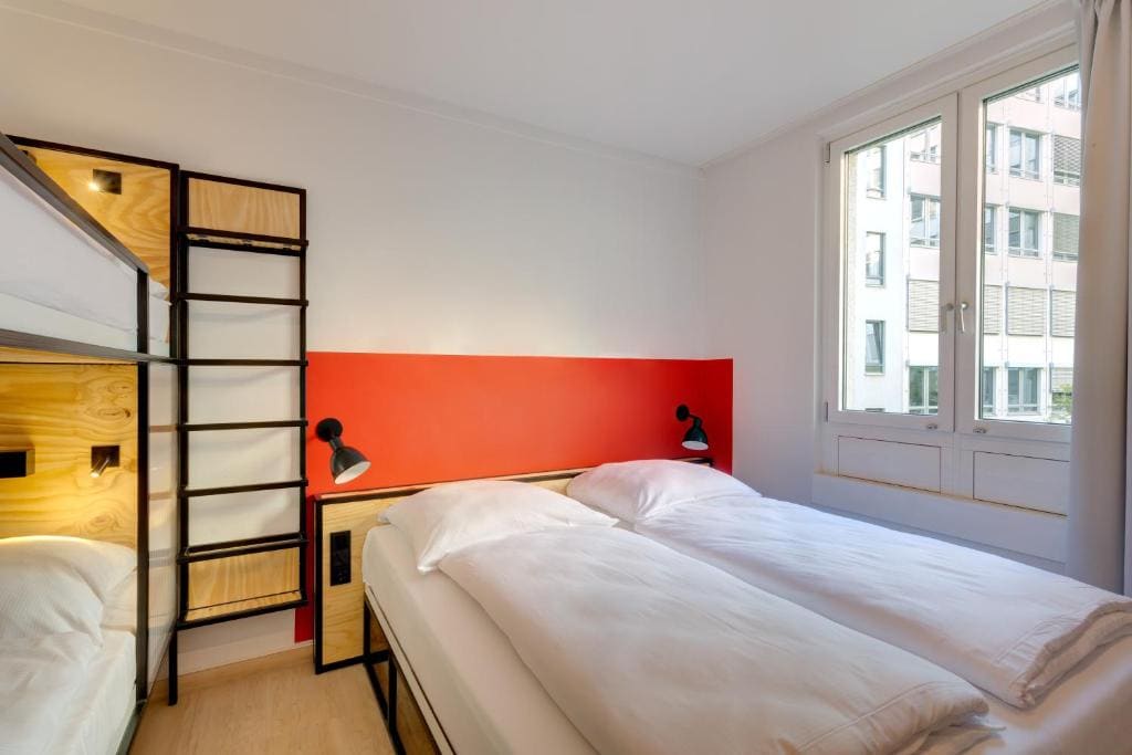MEININGER Hotel Leipzig Hauptbahnhof - View 5