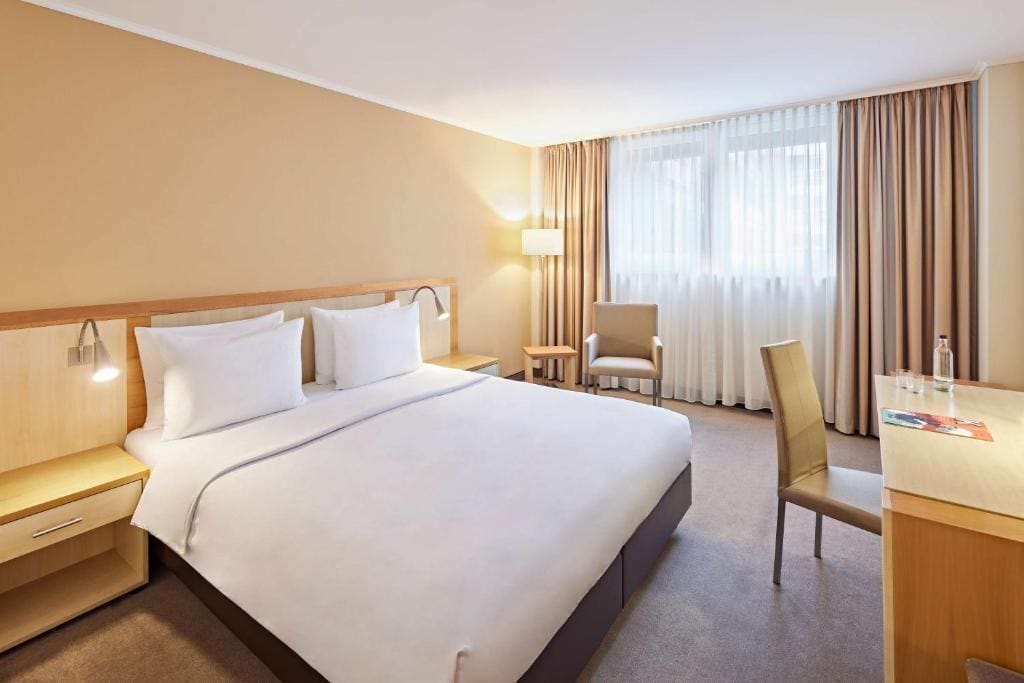 Lindner Hotel Cologne Am Dom, part of JdV by Hyatt - View 2
