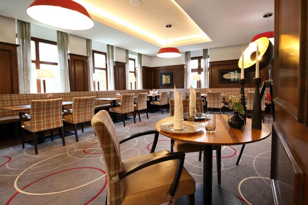 Lobinger-Parkhotel - View 4