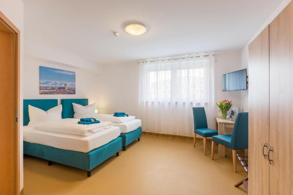 Hotel Ludwig - View 2