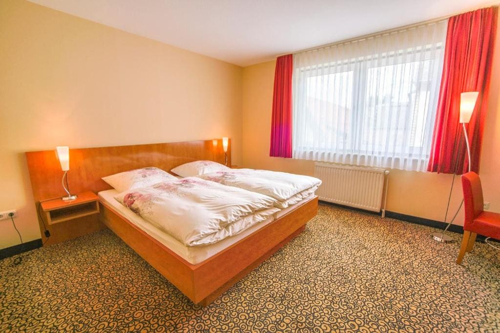 Hotel Matthias - View 2