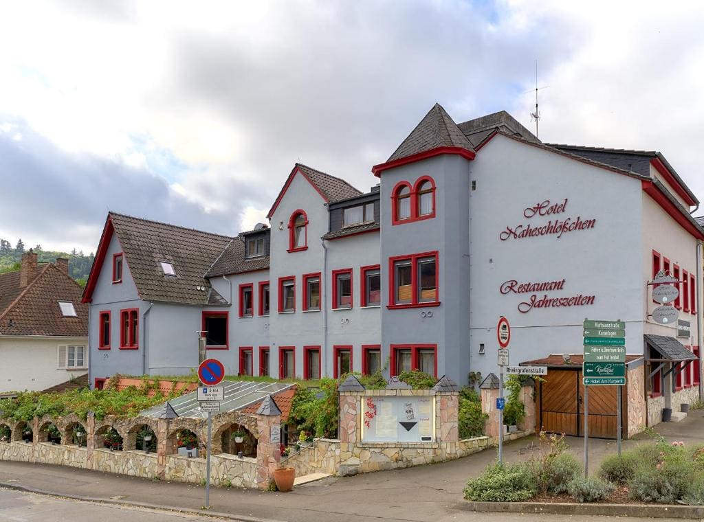Hotel Naheschlößchen - Main view