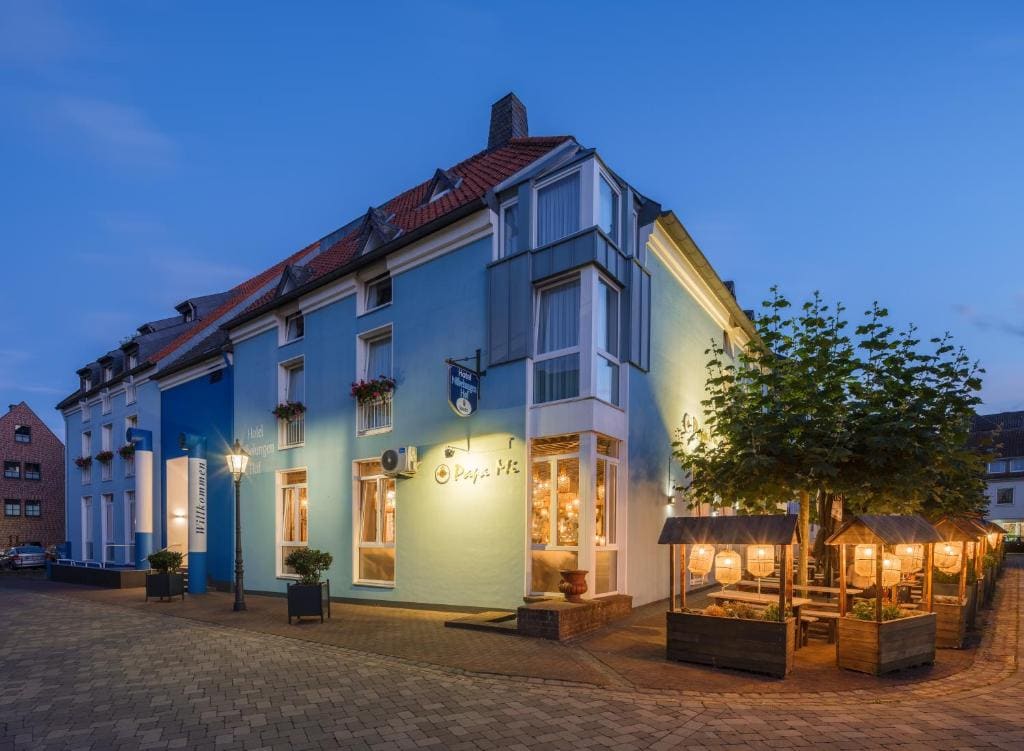 Hotel Nibelungen Hof - Main view