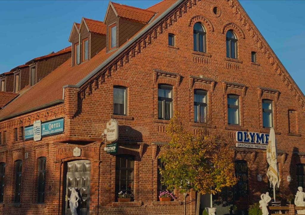 Olymp Hotel - Main view