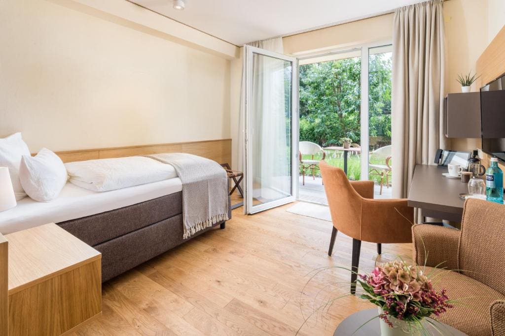 Parkhotel Jever - View 6